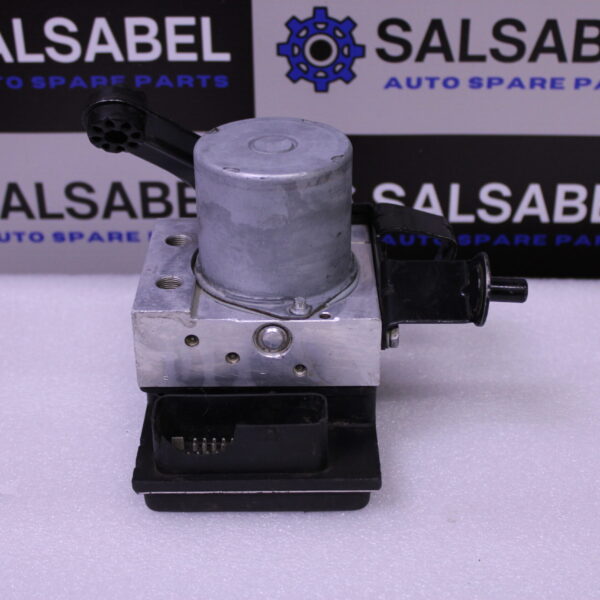 BMW 5 SERIES E60 520D ABS PUMP 6777797