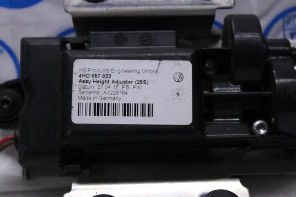 Audi Vw Front Electric Seat Belt Adjusting Motor 4Ho857833