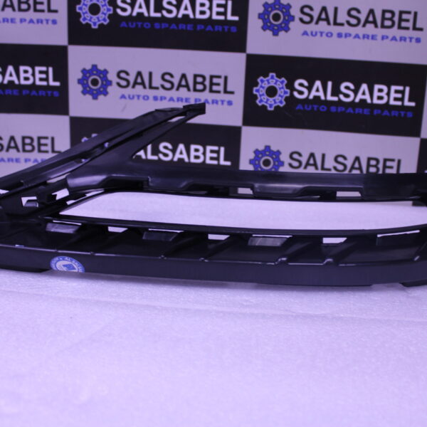 AUDI Q7 AIR GUIDE 4M0807157C