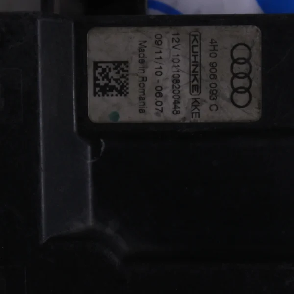 Audi A8 Control unit for fuel pump 4H0906093C
