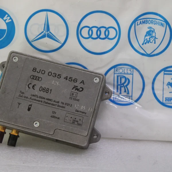 Audi way signal amplifier for mobile communications 8J0035456A