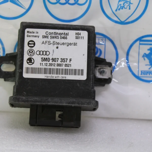 VW HEADLGHT FOR CURVE LIGHT AND LED DAYTIME DRIVING LIGHT 5M0907357F