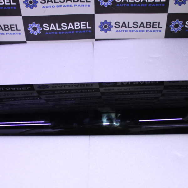 RANGE ROVER Rear Right Door Molding 274A48A