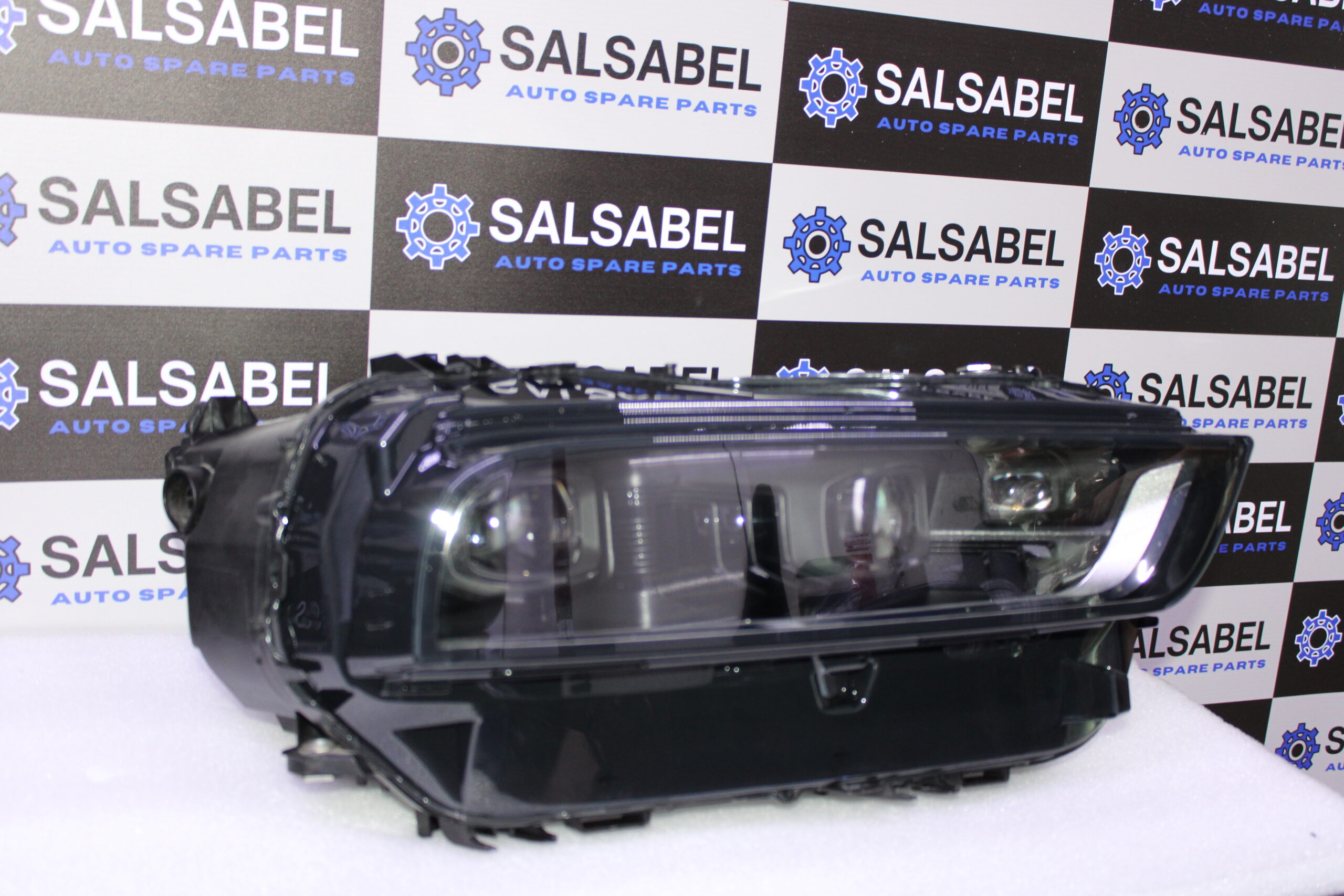 Bmw X7 Lci G07 Headlight Right 63115A41148 Bmw X7 Lci G07 Headlight Right 63115A41148