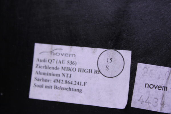 Audi Q7 Insert Centre Console 4M2864241F Ntj