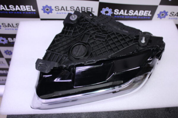 Porsche Taycan Led Headlight With Matrix Beam 9J1941114H