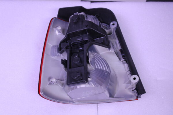 Volkswagen Tail Light 1T0945096G