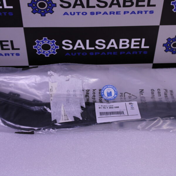 BMW X2 SERIES F39 RIGHT FRONT ENGINE HOOD SEALING 51767462096