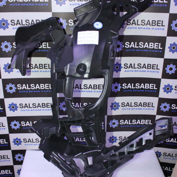 MERCEDES BENZ FRONT RIGHT SIDE BUMPER BRACKET 2048855865