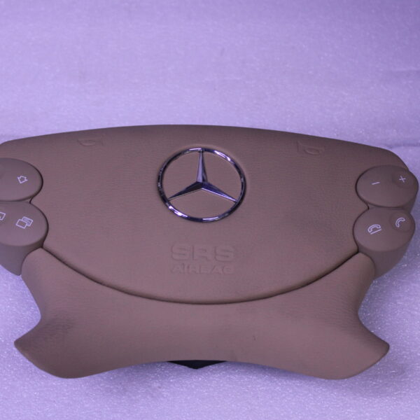 MERCEDES BENZ AMG STEERING WHEEL AIRBAG 2308600302 8K75