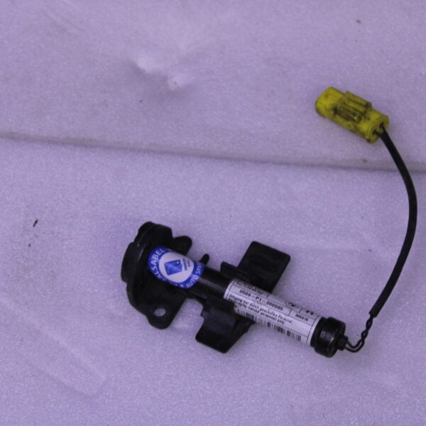 BMW 7 SERIES G11 ACTUATOR RIGHT 51237347406