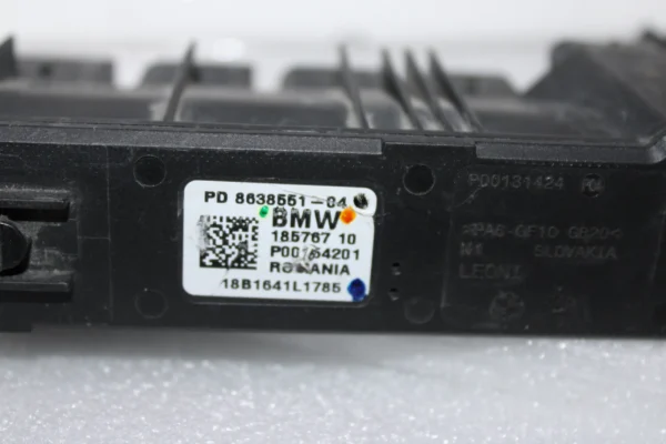 Bmw Power Distribution Module 8638551
