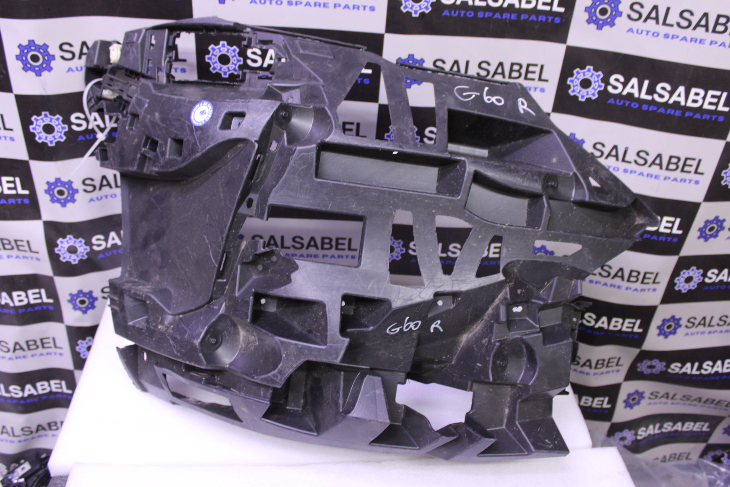 Bmw 5 Series G60 Retaining Frame Right 51119879292 Bmw 5 Series G60 Retaining Frame Right 51119879292