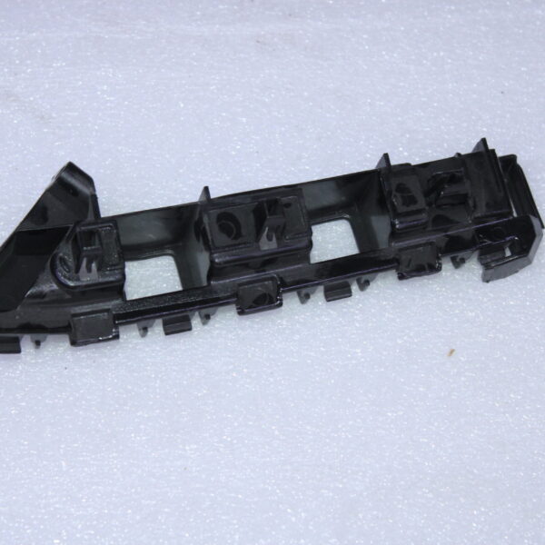 VOLKSWAGEN BUMPER GUIDE BRACKET RIGHT 561807184A