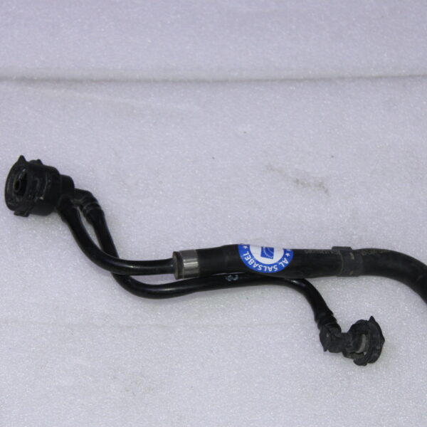 MERCEDES BENZ E CLASS ENGINE COOLANT HOSE LINE 2135010525