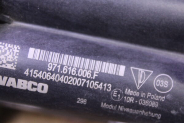 Porsche Panamera Air Ride Suspension Compressor 971616006F