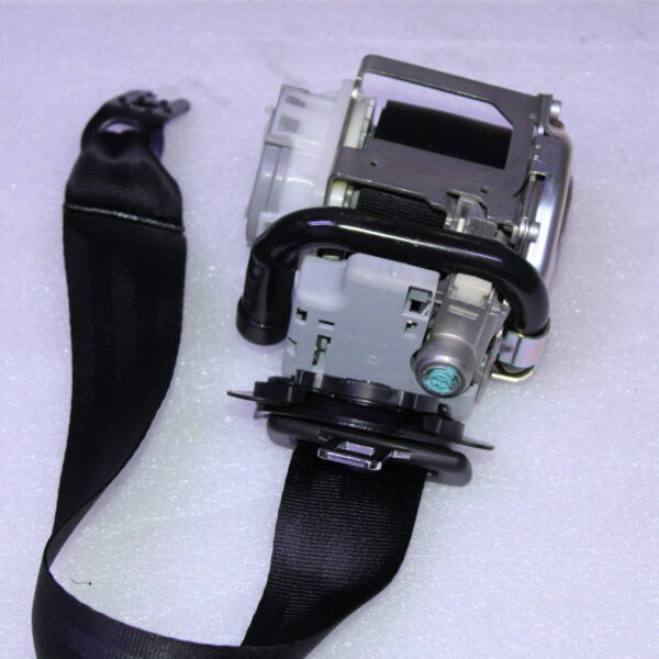 PORSCHE CAYENNE THREE POINT SAFETY BELT DISCONTINUED PART BLACK 9Y0857706 HCP