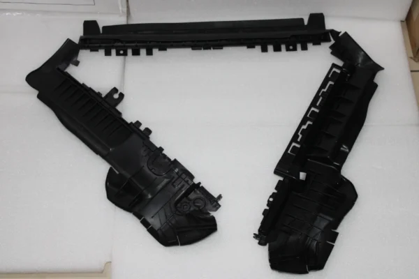 Mercedes Benz Air Duct Segment 2135050030