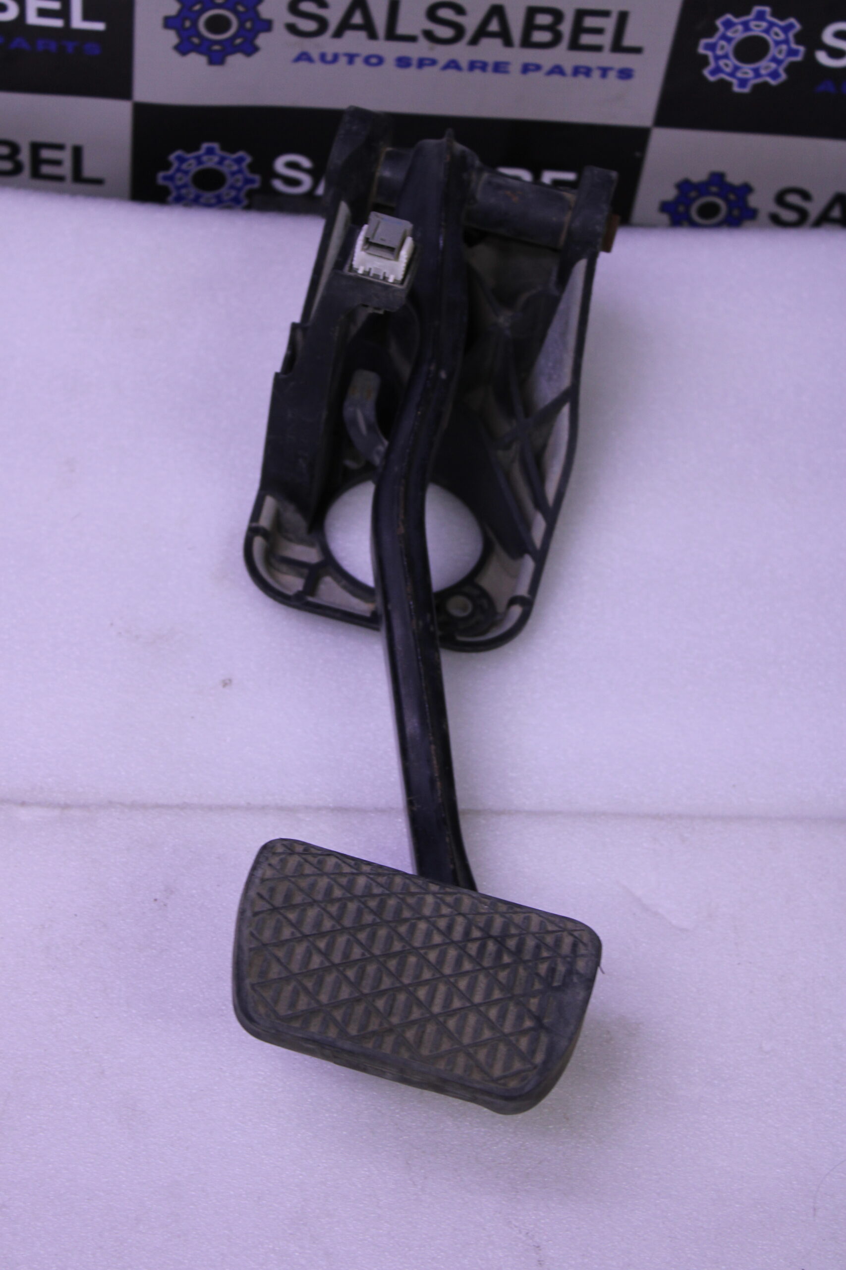 Mercedes Benz C Class Pedal System 2052900300 Mercedes Benz C Class Pedal System 2052900300