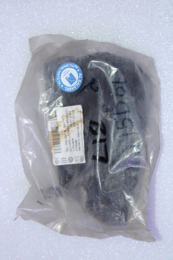 Volkswagen Widened Sill Panels Left Rear 3B0853897A B41 - Image 3