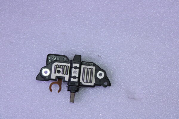 Volkswagen Voltage Regulator 06F903803B