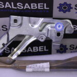 AUDI Q5 LID HINGE RIGHT 80A823302C