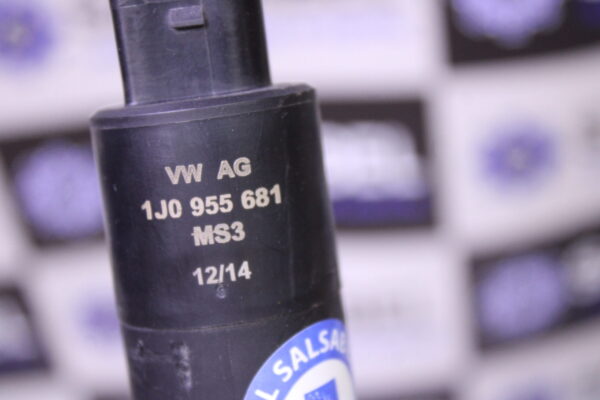 Audi A3 Windscreen Washer System Pump 1J0955681