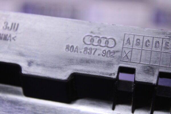 Audi Q5 Front Right Door Applique Molding 80A837902