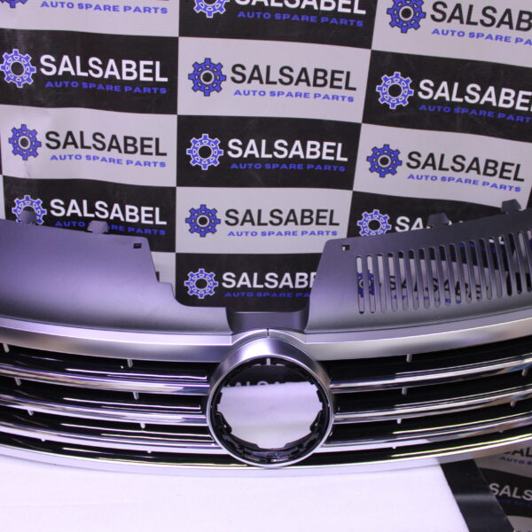 VOLKSWAGEN PASSAT CHROME 3C8853651T RYP