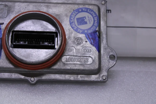 Ford Fusion Led Headlight Control Ballast Module L90005488 Dg9Z13C788J