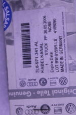 VOLKSWAGEN CABLE GUIDE FOR REAR LID RIGHT 7L6971341AL