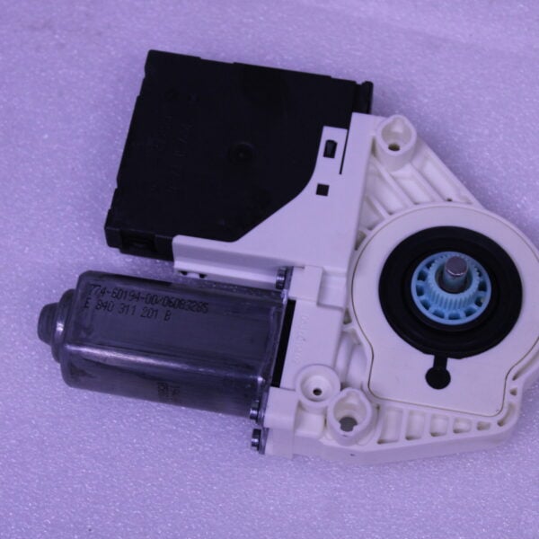 VOLKSWAGEN WINDOW REGULATOR MOTOR 1Q0959701H Z29