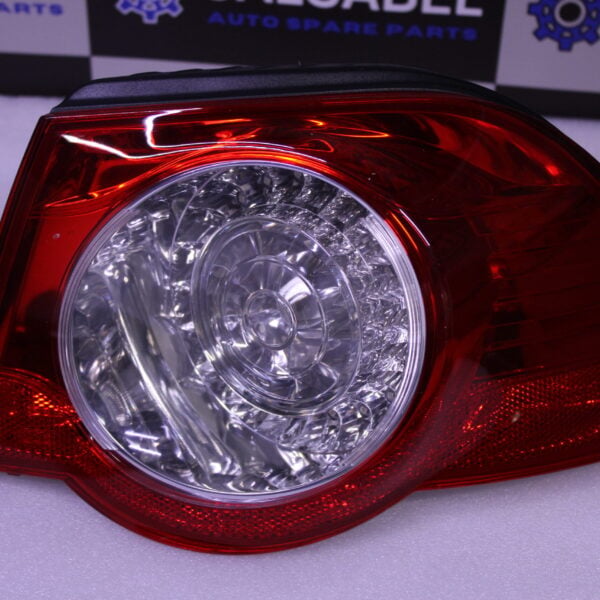 VOLKSWAGEN TAIL LIGHT 1Q0945096H