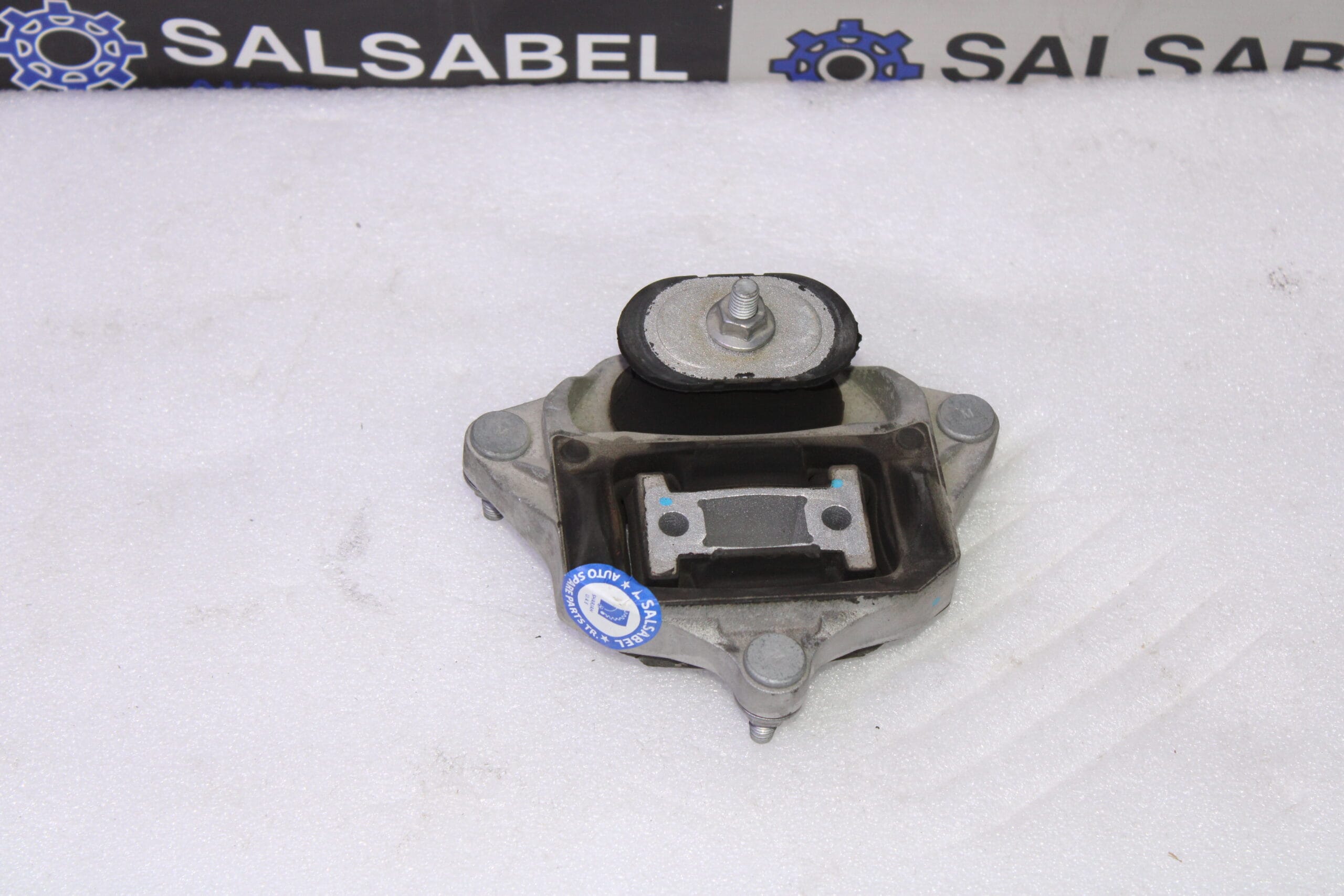 Audi A4 Gearbox Mounting 8W0399156Bh Audi A4 Gearbox Mounting 8W0399156Bh