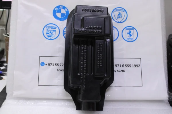 Jaguar Xe P250 2.0 Petrol Fuse Relay Box Lx7314A073Ha