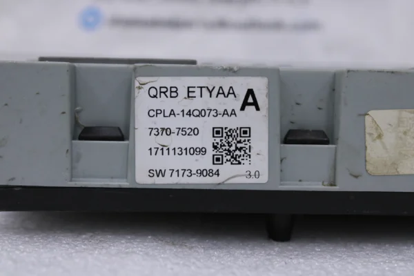 Jaguar Xj Xjl X351 Rear Trunk Fuse Relay Box Cpla14Q073Aa