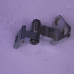 VOLKSWAGEN DOOR HINGE 3C4833401D