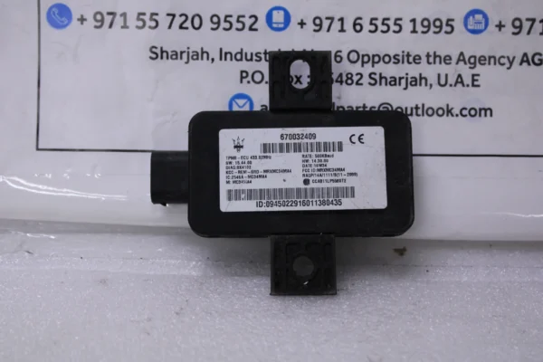 Maserati Levante S M161 Tire Pressure Monitor Module 670032409 26K