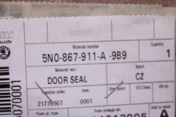 Volkswagen Door Seal Inner 5N0867911A 9B9 - Image 3