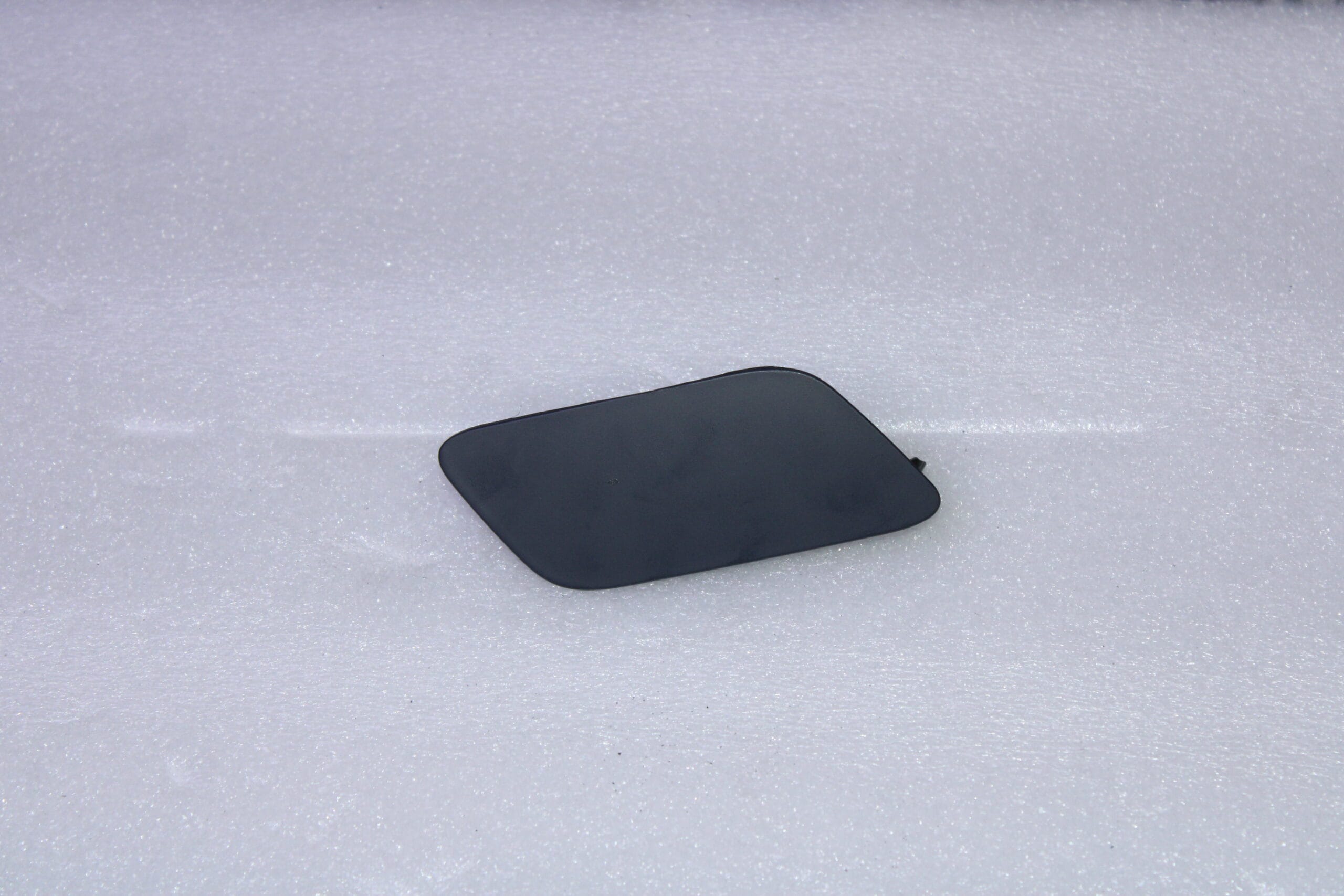 Audi Q7 Cover Cap Right 4M0807754B Audi Q7 Cover Cap Right 4M0807754B