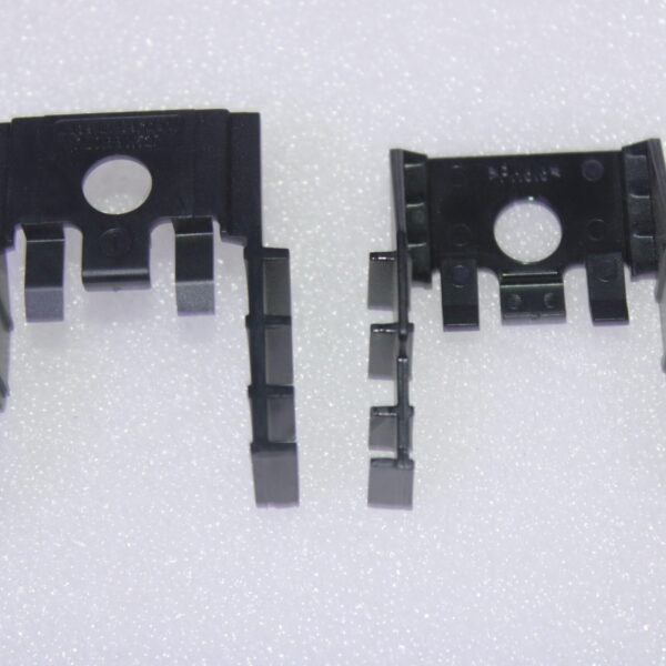 VOLKSWAGEN COVER 7L0880527