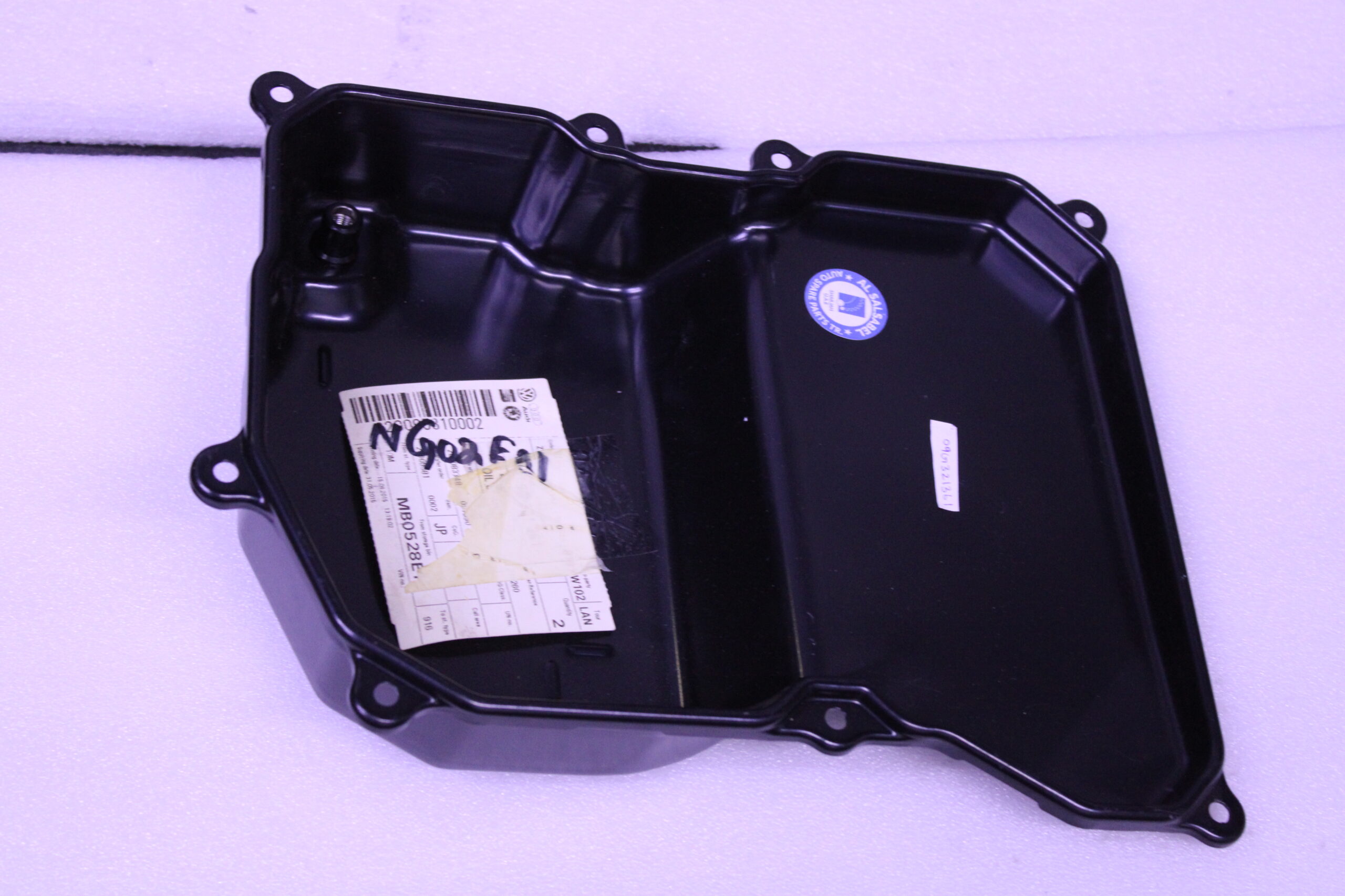 Volkswagen Oil Pan 09G321361 Volkswagen Oil Pan 09G321361