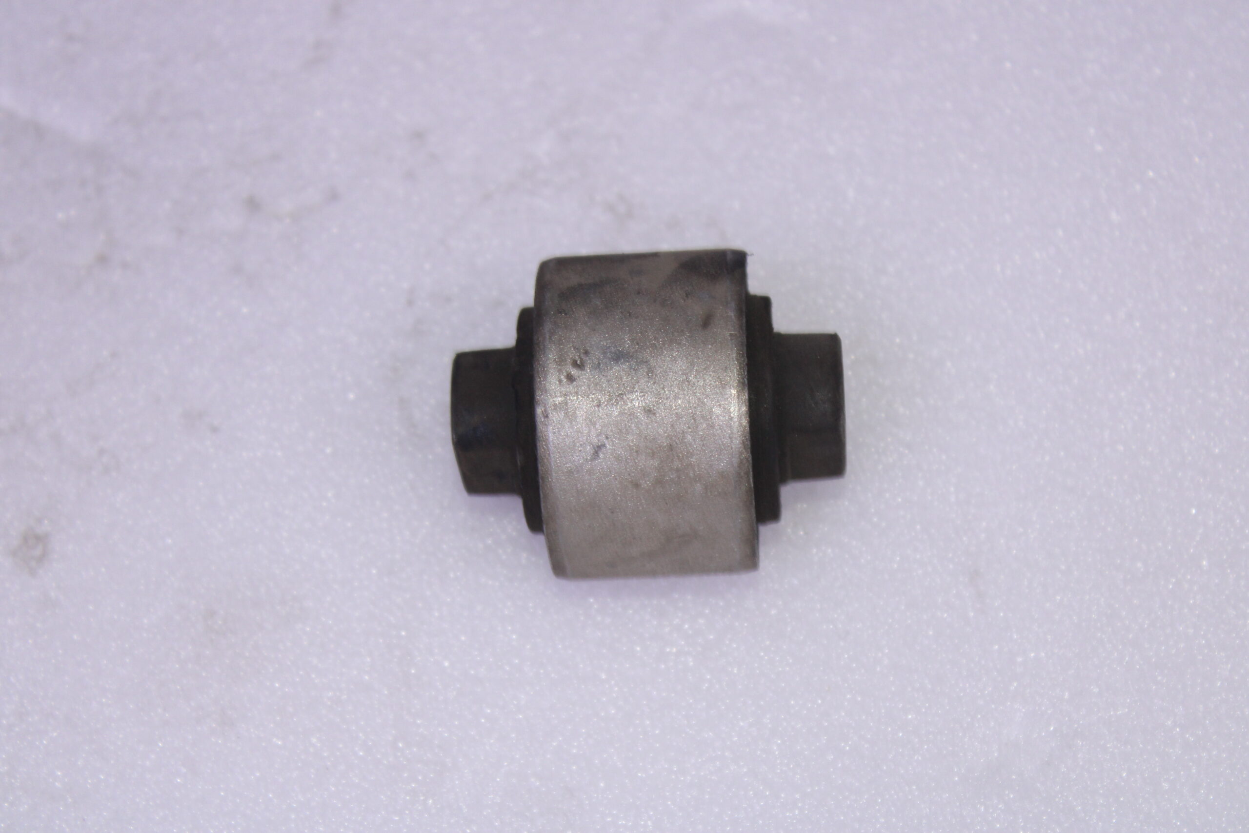 Volkswagen Bonded Rubber Bush 5Q0407182 Volkswagen Bonded Rubber Bush 5Q0407182