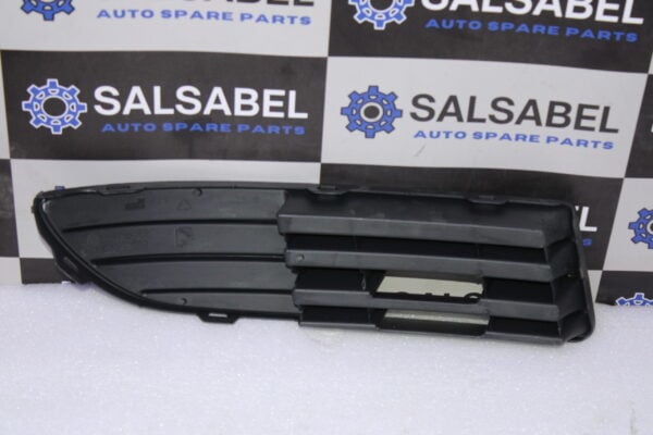 Volkswagen Air Guide Grille Left 6Q0853665D 9B9