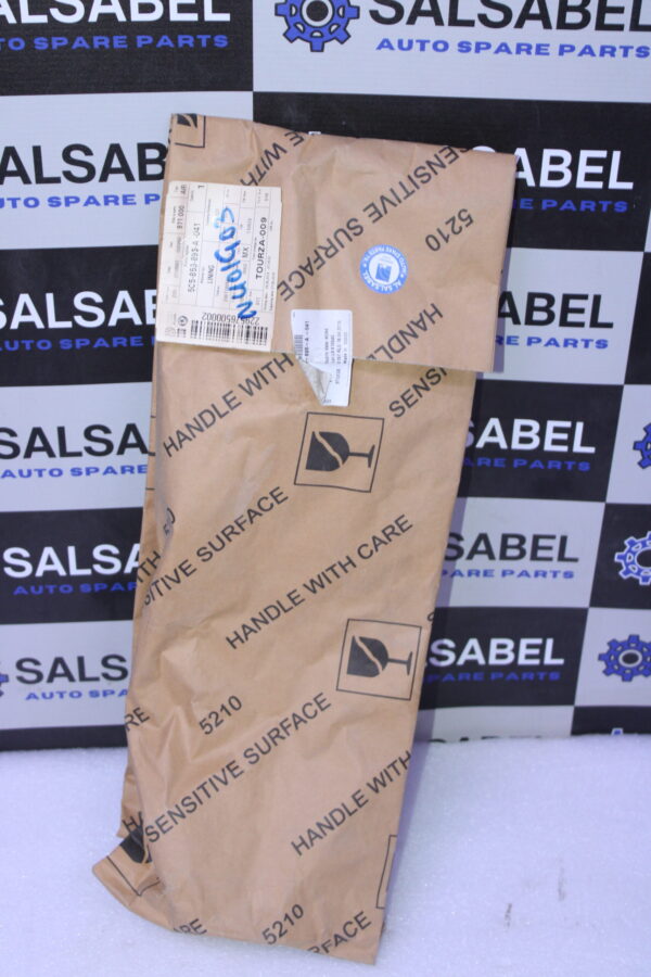 Volkswagen Covering 5C5853895A 041