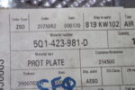 VOLKSWAGEN HEAT SHIELD PLATE 5Q1423981D