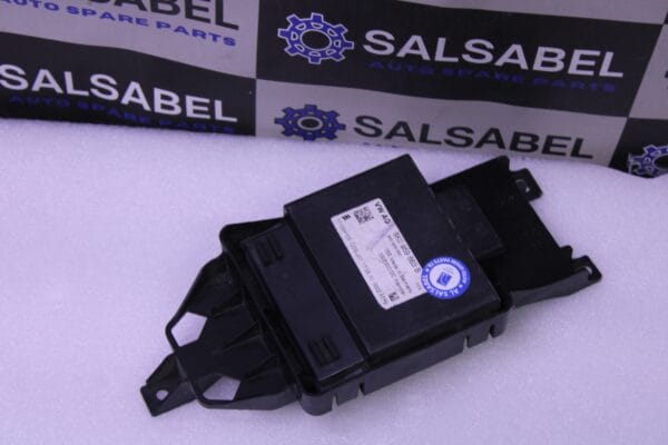 Audi A6 Voltage Stabiliser 8K0959663B