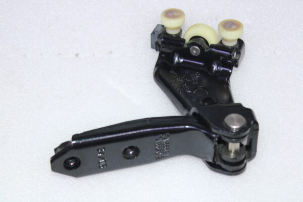 Volkswagen Hinge Complete For Sliding Door 2K0843336A
