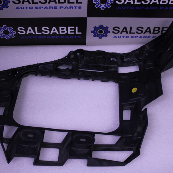 VOLKSWAGEN GUIDE PROFILE BUMPER 7P6807376C