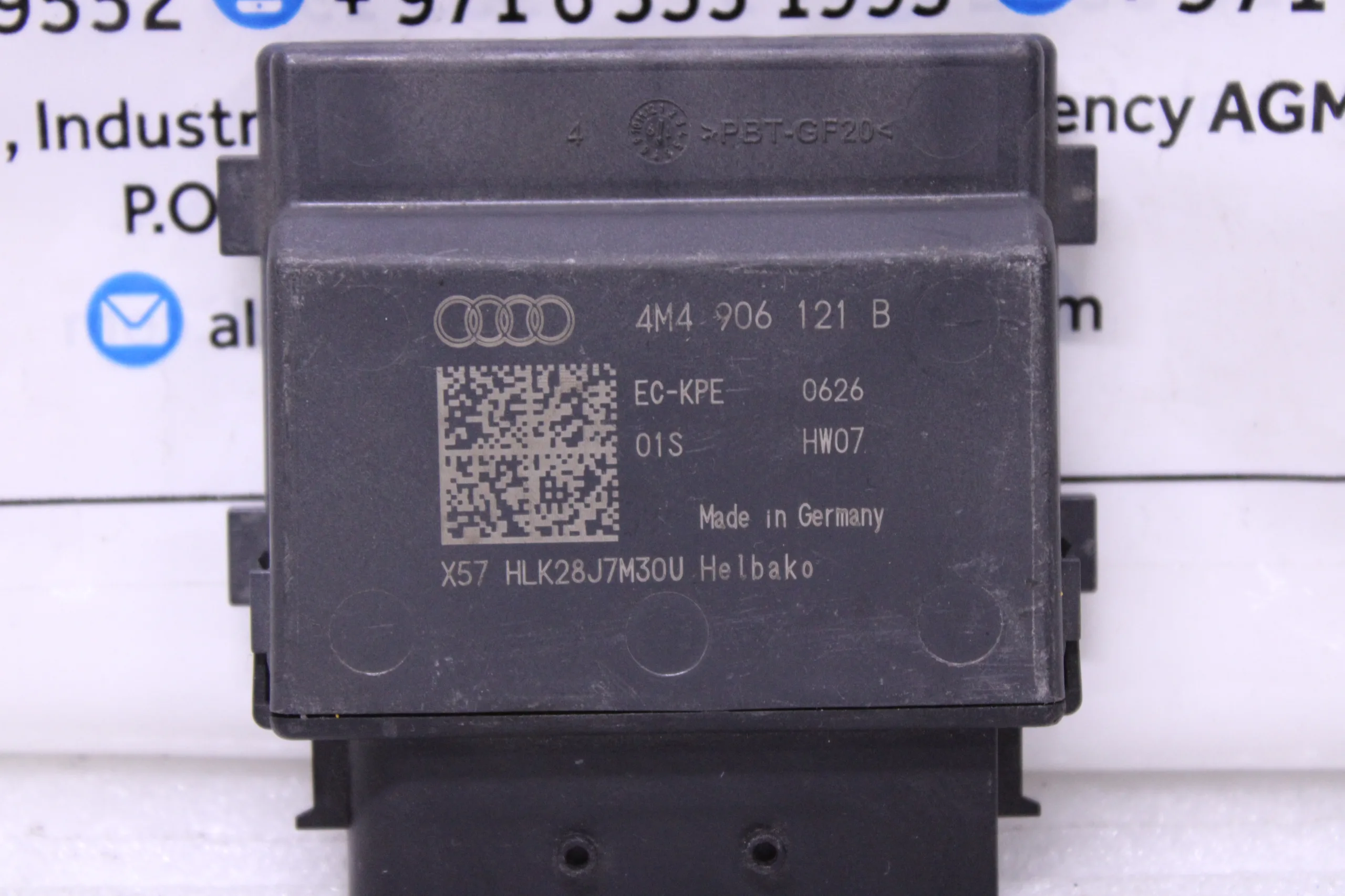 Audi Control Unit For Fuel Pump 4M4906121B Audi Control Unit For Fuel Pump 4M4906121B